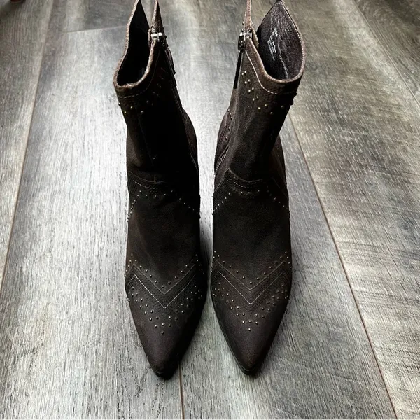DONALD J. PLINER Vegas Brown Leather Studded Heeled Boots Size 7 - Image 6