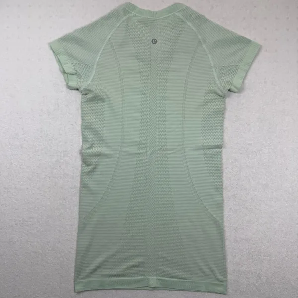 Lululemon Swiftly Tech Short Sleeve Shirt Women’s Green Running Top Size 4 - Image 2