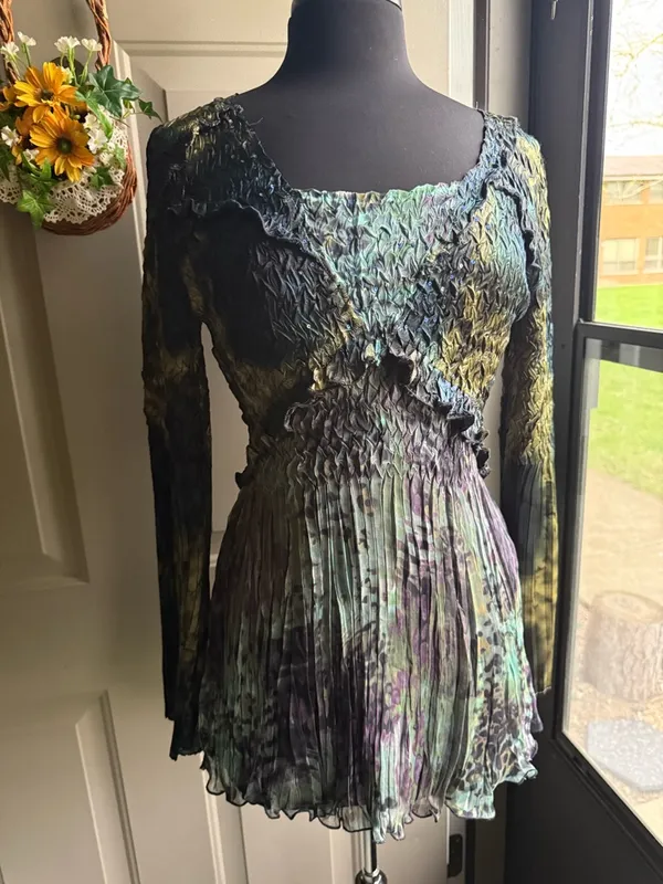 Vintage Y2K Alberto Makali satin pleated rhinestone animal print top, size large - Image 15