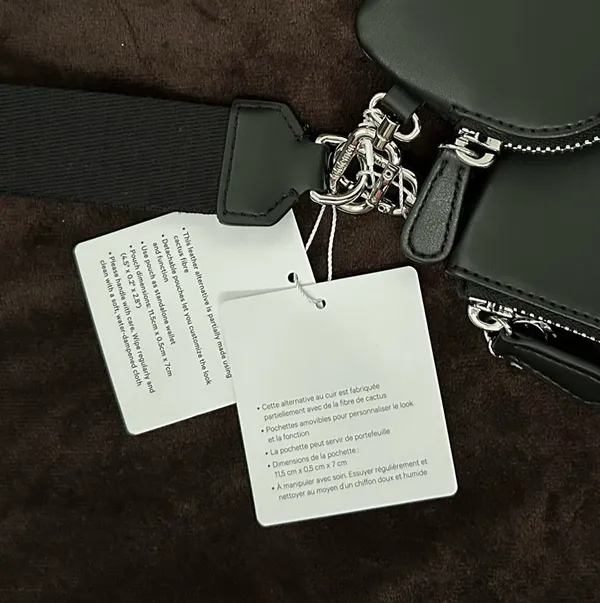 Lululemon Dual Pouch Wristlet Black Leather - Image 5