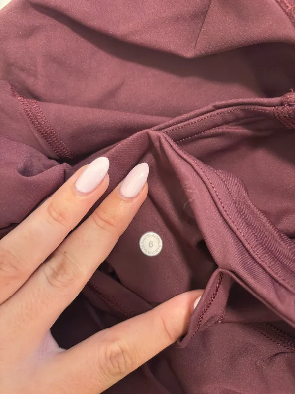 Lululemon Leggings Crop - Image 3