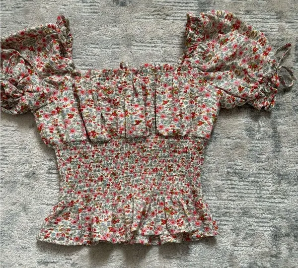 Suite Floral Ruffled Crop Top Size XS - Image 4