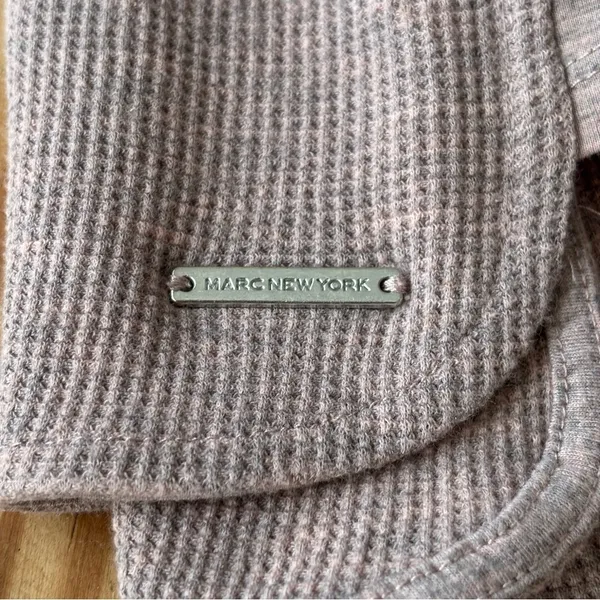 Marc New York Performance Top XL Mauve Waffle Knit Rhinestone Sleeve Thermal - Image 8