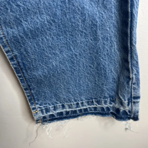 ASOS design Women's Blue Jeans‎ with Studded gem Details size 28 cute spring - Image 6