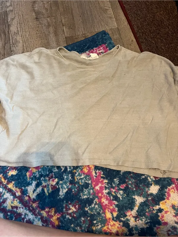 Parachute Women's Short-Sleeve Crewneck Top in Light Olive - Image 4