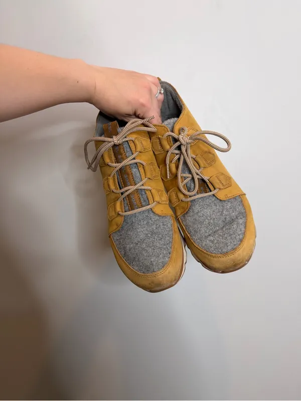 Sorel Kinetic Caribou Boots Womens 10 Waterproof Camel Sneaker Booties Lace Up - Image 2