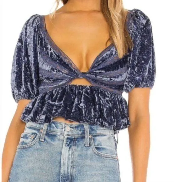 Free people velvet twist top - Image 12