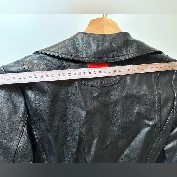 Classic Black faux Leather Jacket - Image 12