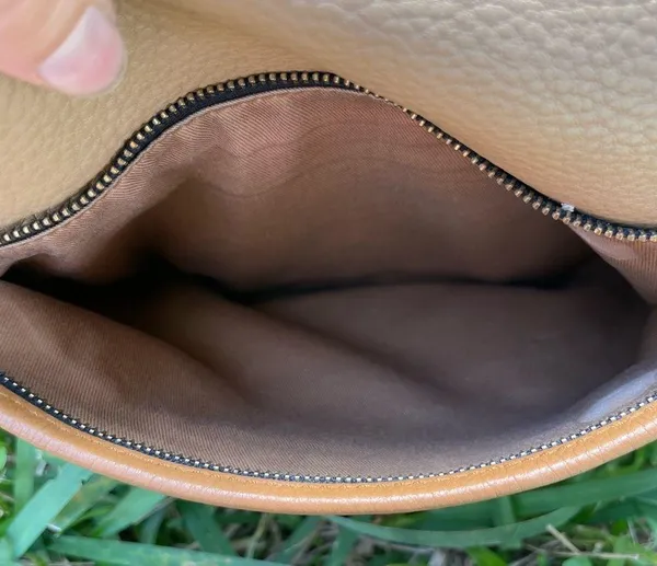Fossil Crossbody Satchel Tan Brown Pebbled Leather multi pocket - Image 11