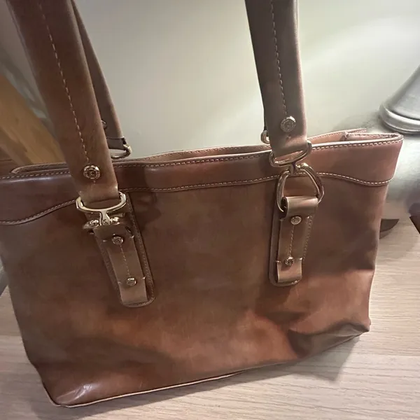 Elegant Vintage Liz Claiborne Brown Leather Tote Bag - Image 3