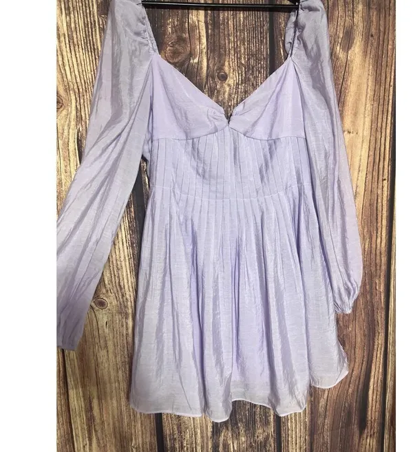 Astr the label Carina Mini dress lavender Sz XL Balloon Sleeves Party Open Back - Image 4