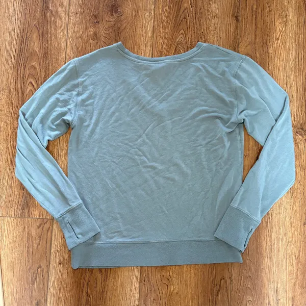 Athleta Sunrise V-Neck Sweatshirt Dusty Blue Thumbholes Pullover Women S Relaxed - Image 6