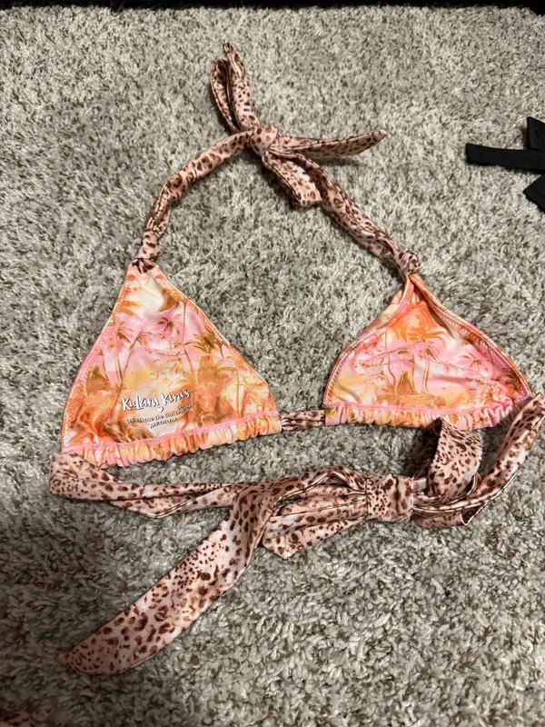 Kulani Kinis Set - Image 7