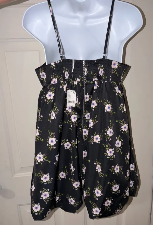 Free People in A Bubble Mini Dress in Black Floral size S - Image 4