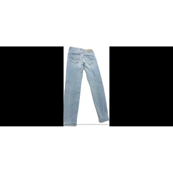 American Eagle AE Forever Soft Light Wash Jeans Size 2 - Image 3