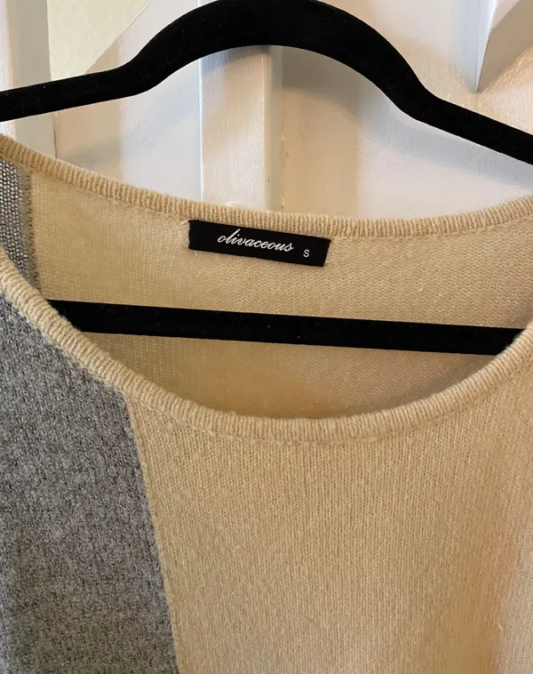 Sweater - Image 3