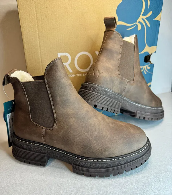 Roxy Lorena Winter Boots brown casual classic outdoor comfy cozy fall winter - Image 2