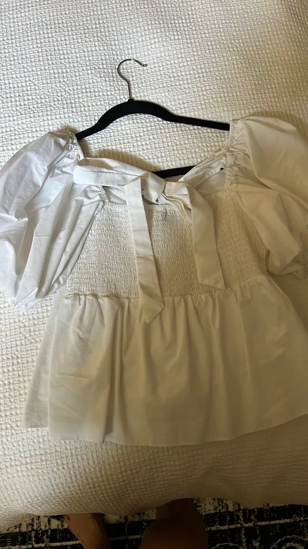 Express Puff Sleeve Top - Image 3