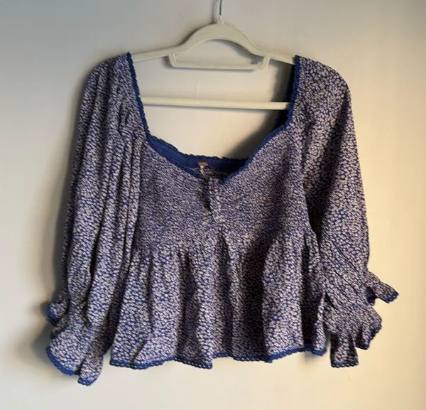 Free People Britnee Floral Cropped Peplum Smocked Puff Sleeve Top Large - Image 3