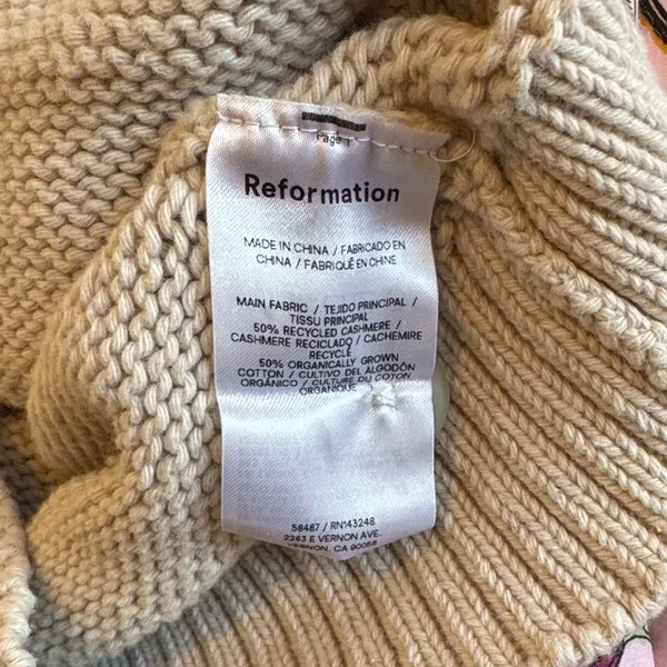 Reformation Emmy Cotton Cashmere Sweater Vest in Beige - Image 4