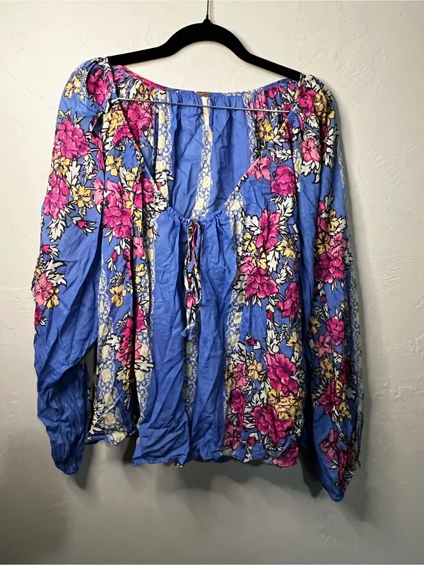 Free People Elena Sapphire Combo Blue Floral Boho Peasant Balloon Sleeve Top - Image 2