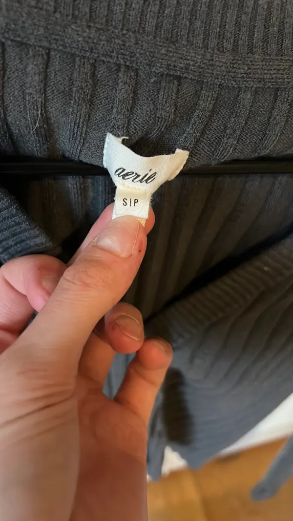 Cropped Sweater - Image 2