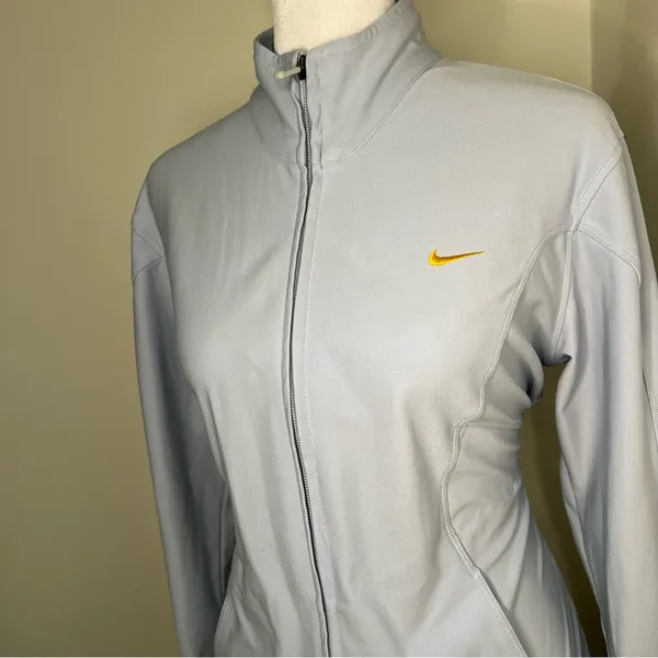 Nike Women's Light Blue Ski running‎ Jacket size M - Image 4