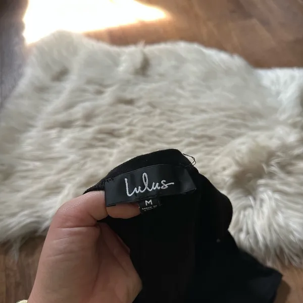 LULU’S Kinsey Black V-Neck Ruffled Crop Top - Image 4