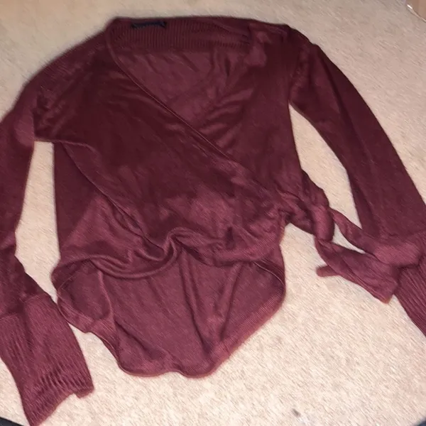 Abercrombie faux‎ wrap sweater small - Image 3