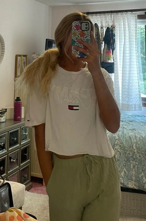 White Tommy Oversized Crop T - Image 2
