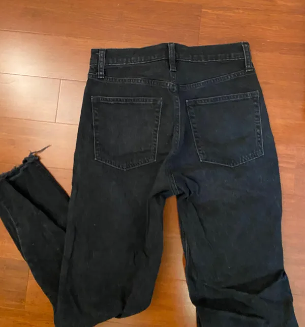 Gap Cheeky High Rise Straight Jeans - Image 3