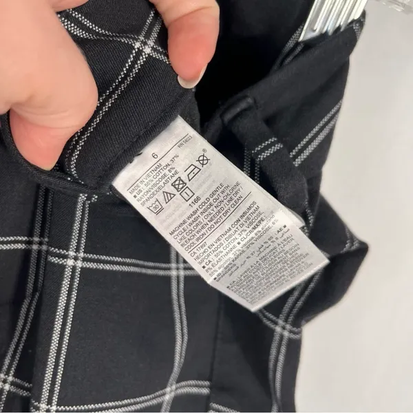 Old Navy Grid Windowpane Plaid Print High Rise Secret Slim Pocket Ankle Slacks 6 - Image 6