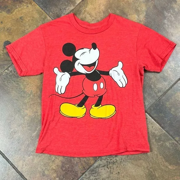 Disney Mickey Mouse Red Graphic T-shirt Small - Image 6