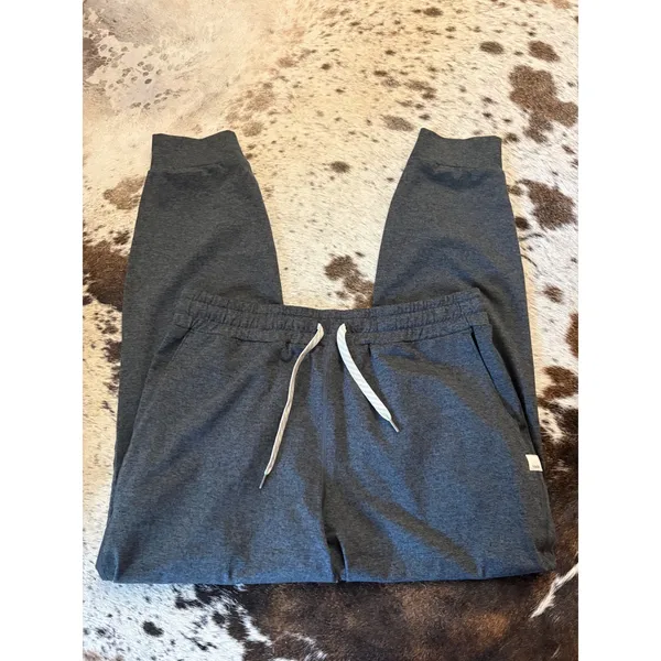 Vuori Performance Jogger In Charcoal Heather Size Medium - Image 2
