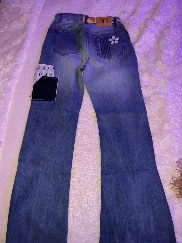 urban Patchwork Jeans - Image 3