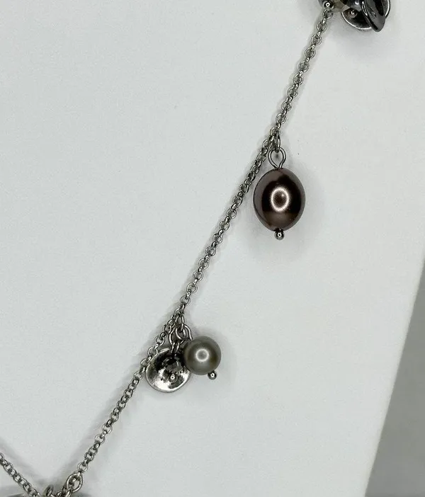 Chico's Cluster Beaded Pendant Silver Tone Long Necklace ✨ - Image 8