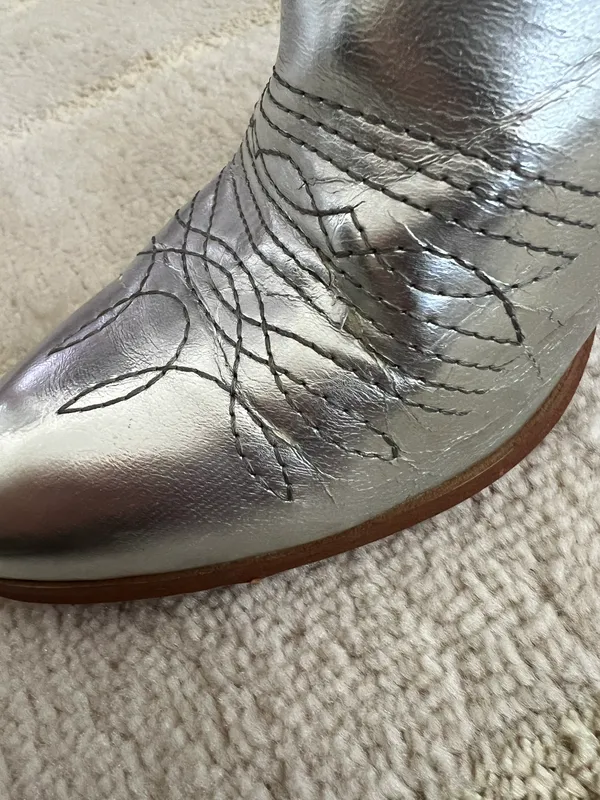 Silver Cowboy Boots Size 8 - Image 5