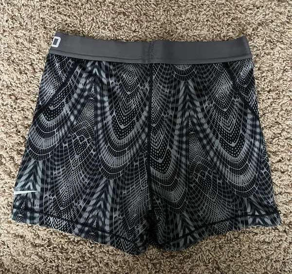 Women’s Nike Pro Spandex - Image 3