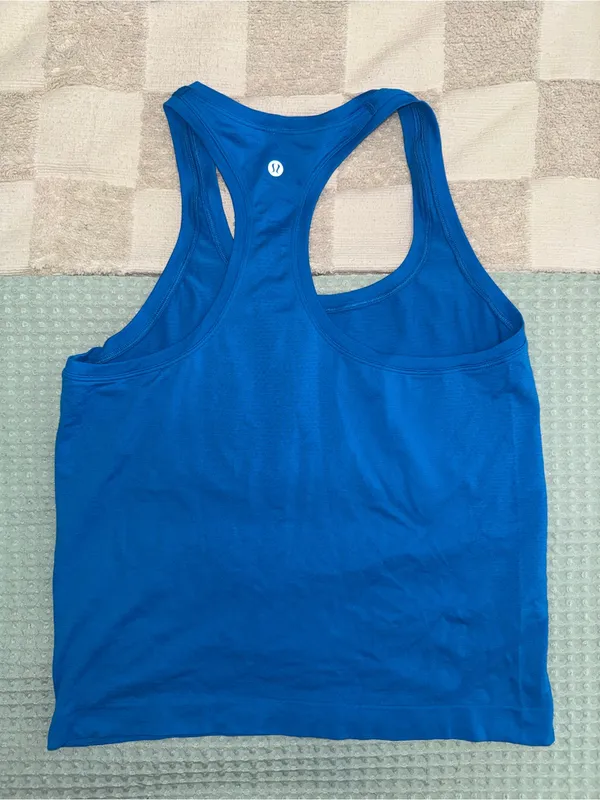 Lululemon Swiftly Tech tank top‎ poolside blue size 8 - Image 4