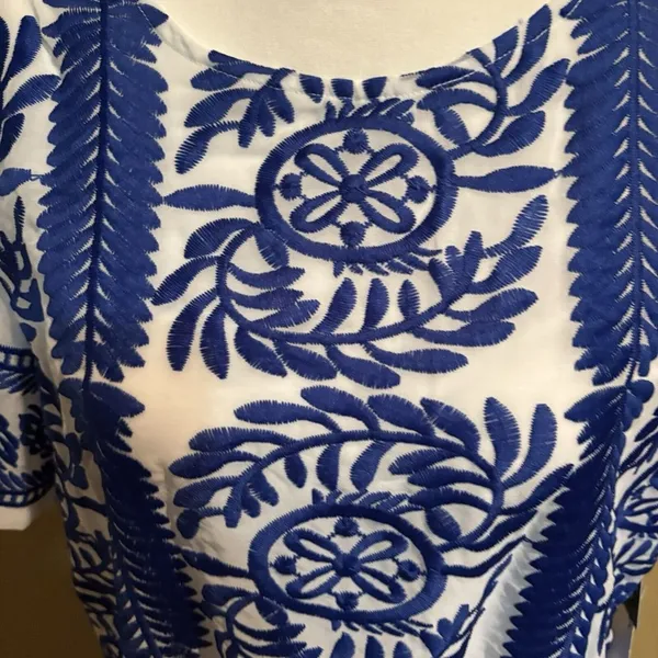 Lulus Fond of You Dress Blue White Embroidered Shift Lined Mini sz Large‎ NWT - Image 4