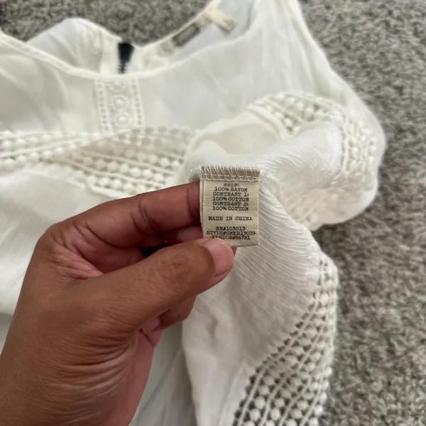 Gimmicks by BKE Off White Lace-Trim Cami Tank Top - Image 8