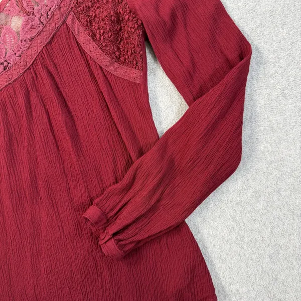 Miss Me Women's XS Burgundy Cut Out Lace V-Neck Blouse Roll Tab Long Sleeve - Image 2