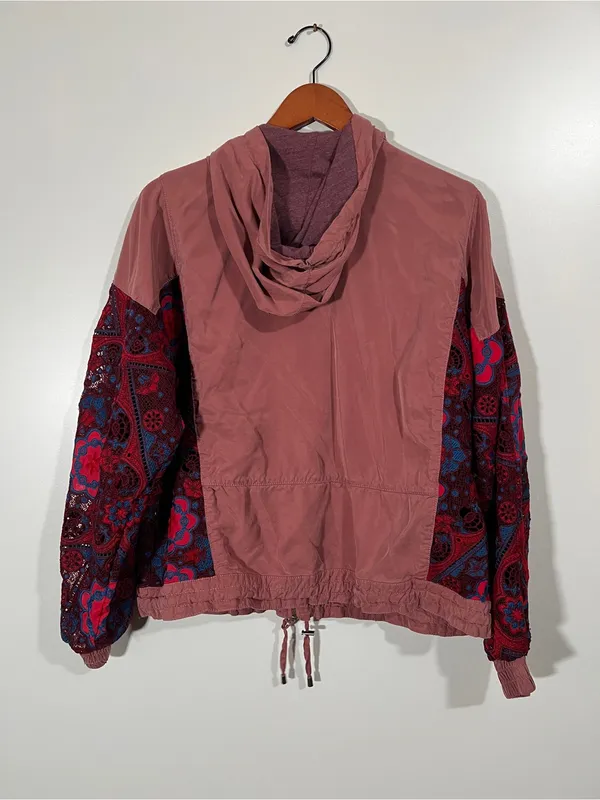 Free People Magpie Embroidered Lace Sleeve Jacket Size Small Baggy Fit Pink Blue - Image 4