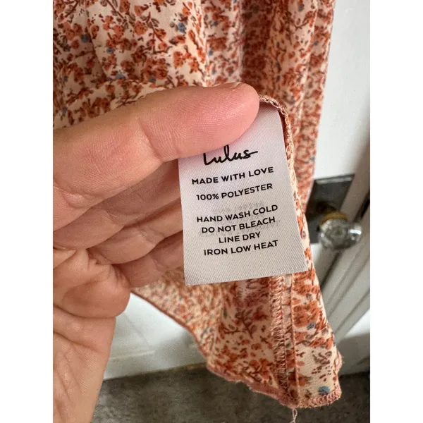 NWT Lulus rust‎ pink floral blouse size large - Image 5