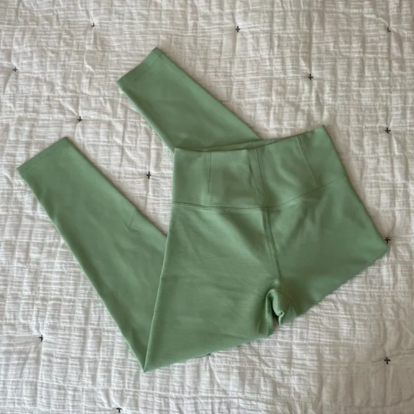 OFFLINE By Aerie Goals 7/8 Length Ribbed Legging in Ticket Green Size M - Image 5