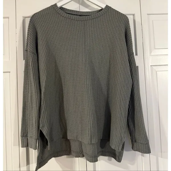 American Eagle green waffleknit oversized seam front top xs - Image 3