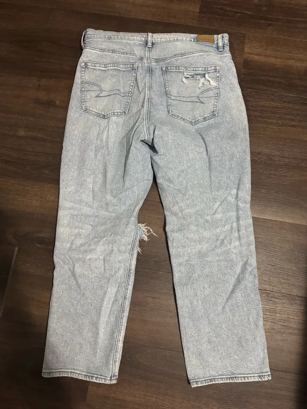 American Eagle Jeans - Image 2