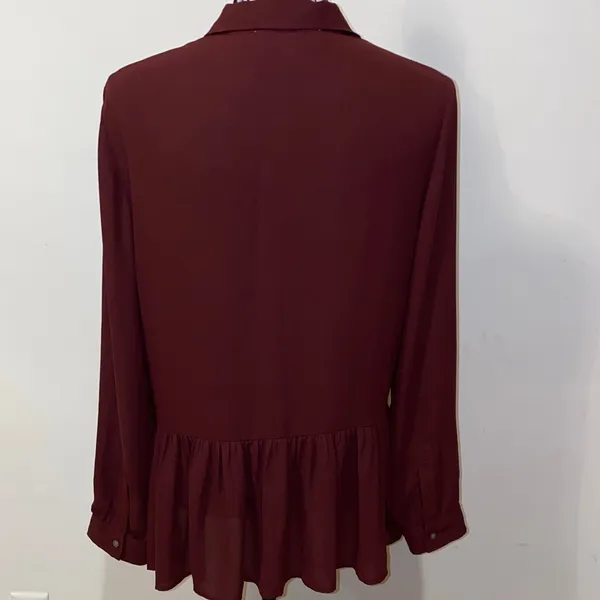 LOFT Burgundy Ruffle Peplum Hem Long-Sleeve Blouse Size Medium - Image 10