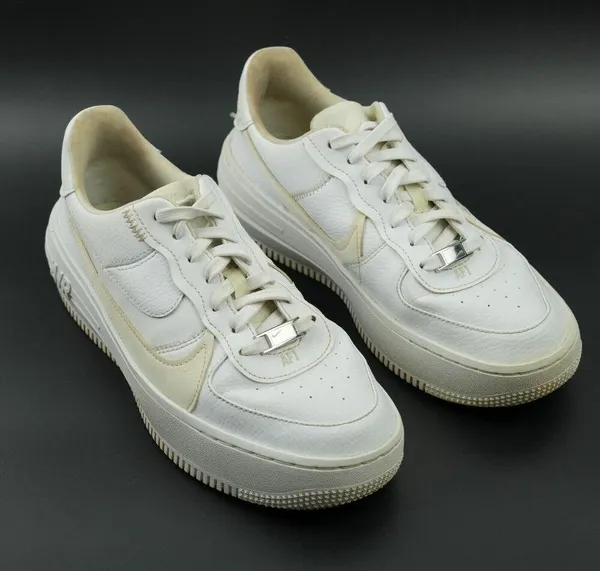 Nike AF1 PLT.AF.ORM Summit Triple White Sneaker DJ9946-100 Air Force 1 Women 9.5 - Image 4