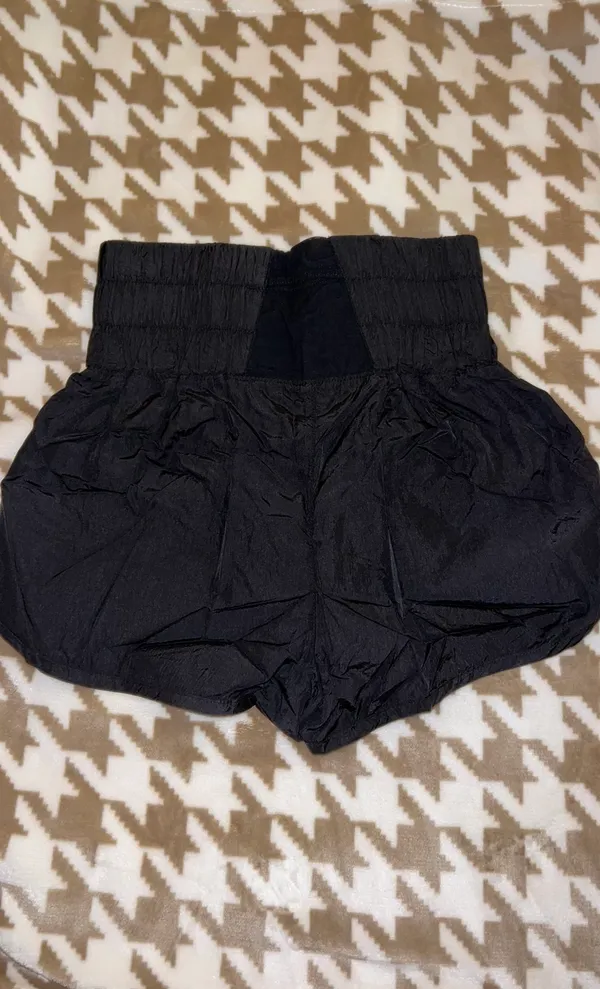 Shorts - Image 2